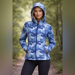NWT Gramicci Women's Trail Jacket Small - Blue Camo Hooded Apricity